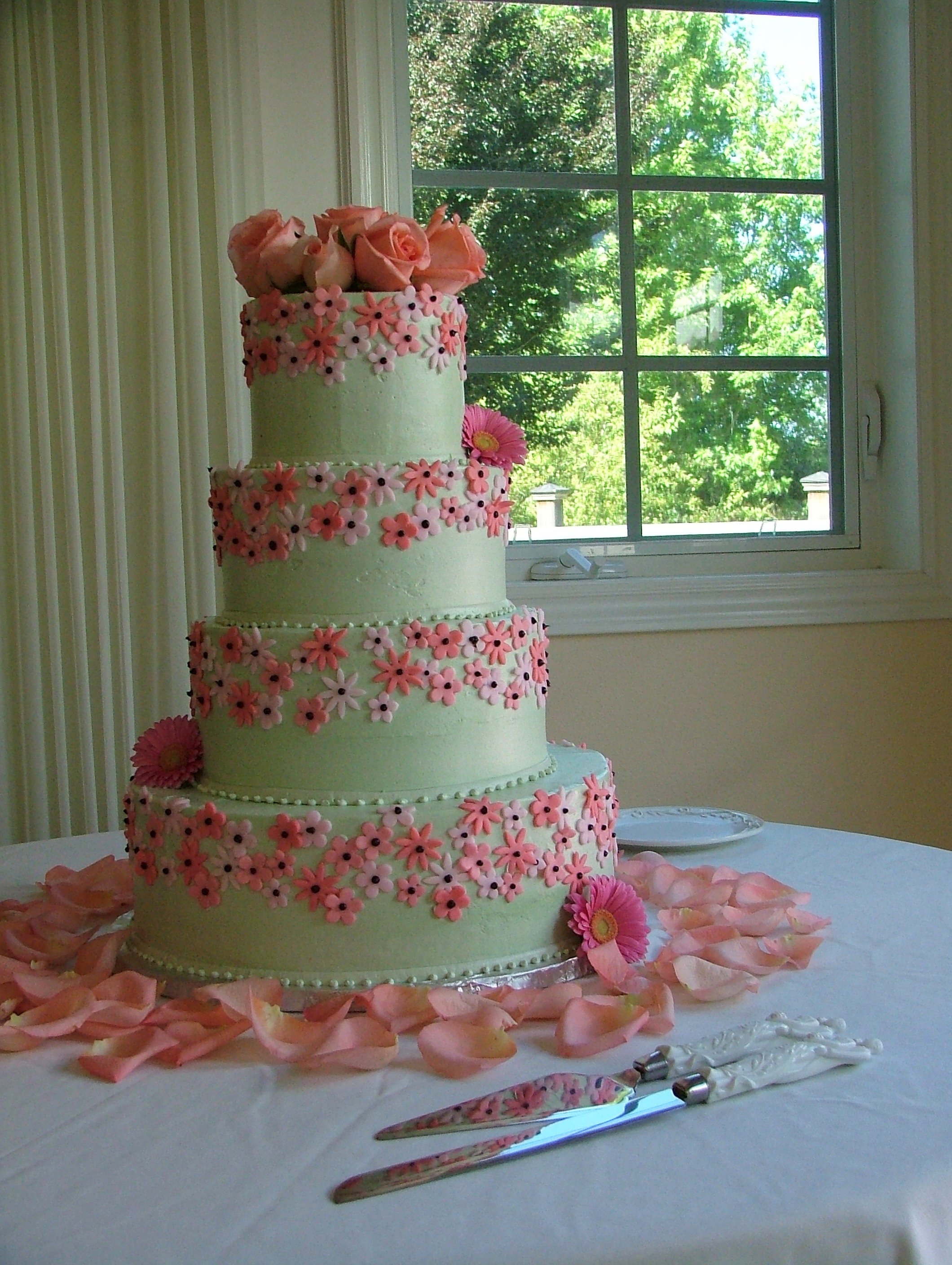 It's All About The Pink - Pink Wedding Cakes That Is