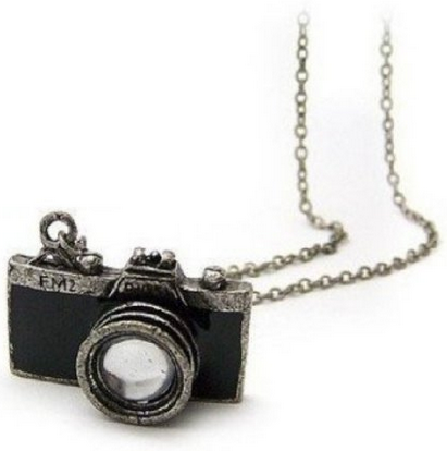 camera-necklace