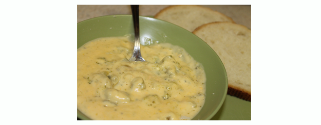 4 Ingredient Crockpot Broccoli Cheddar Soup Recipe – EASY!